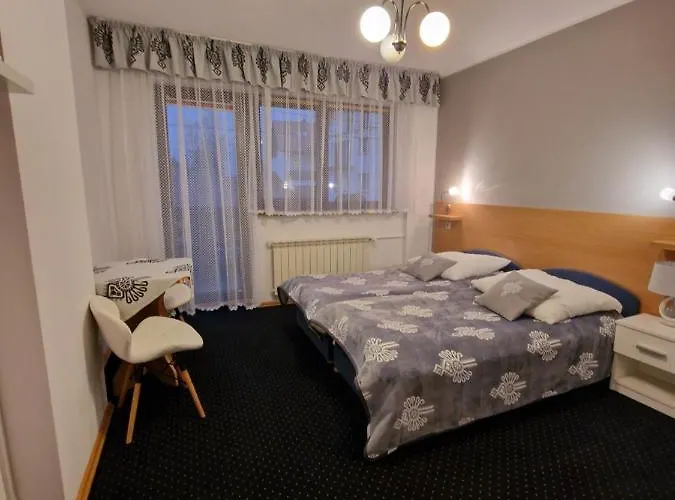 Goscinne Zych 홈스테이 *